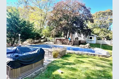 16 Lilac Road, Westhampton Beach, NY 11978 - Photo 25