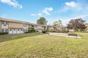 700 Broadway, Amityville, NY 11701 - Photo 15