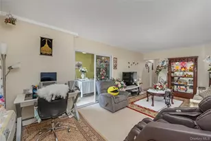 700 Broadway, Amityville, NY 11701 - Photo 5