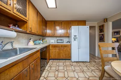 5 Park Terrace, New City, NY 10956 - Photo 19