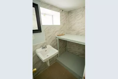 10532 130th Street, Richmond Hill, NY 11419 - Photo 31