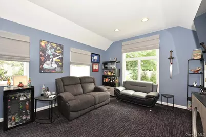 72 Koehl Street, Massapequa Park, NY 11762 - Photo 17