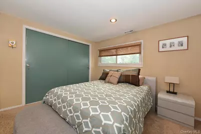 72 Koehl Street, Massapequa Park, NY 11762 - Photo 19