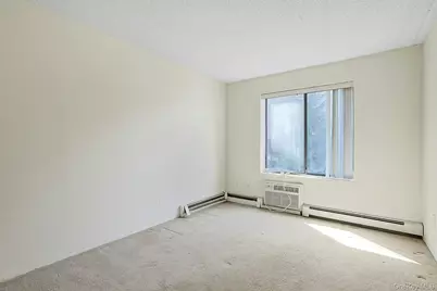 560 Halstead Avenue #2E, Harrison, NY 10528 - Photo 15