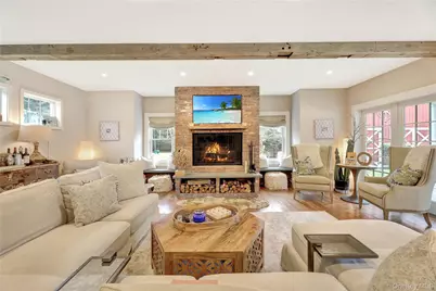 198 South Country Road, Remsenburg, NY 11960 - Photo 7