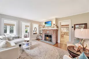 198 S Country Rd, Remsenburg, NY 11960 - Photo 11