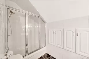 198 S Country Rd, Remsenburg, NY 11960 - Photo 27