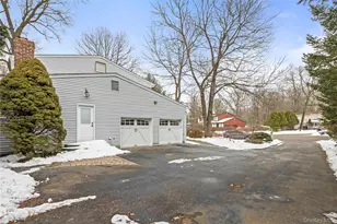 12 Bell Ct, Airmont, NY 10901 - Photo 39