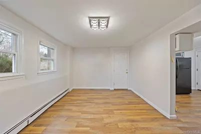 8 Apple Blossom Court, Airmont, NY 10952 - Photo 25