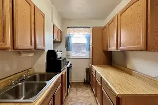 25-14 43 St, Astoria, NY 11103 - Photo 9