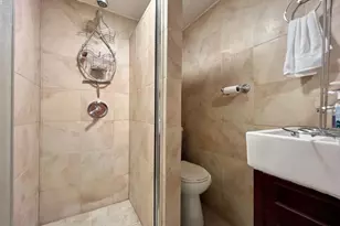 25-14 43 St, Astoria, NY 11103 - Photo 17