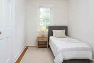 17 Pinewood Rd, Manhasset, NY 11030 - Photo 7