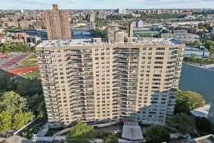 2500 Johnson Ave N, Bronx, NY 10463 - Photo 5