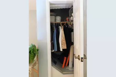 2710 South Road #C8, Poughkeepsie, NY 12601 - Photo 19