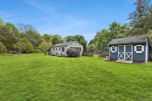 140 Three Mile Harbor Rd, East Hampton, NY 11937 - Photo 21