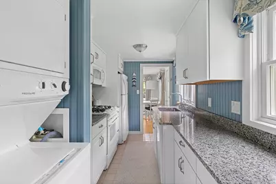 140 Three Mile Harbor Road, East Hampton, NY 11937 - Photo 7