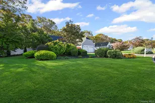 12 Ascot Pl, Coram, NY 11727 - Photo 3