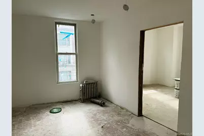 2249 Bassford Avenue, Bronx, NY 10457 - Photo 7