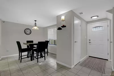 431 Clubhouse Court, Coram, NY 11727 - Photo 13