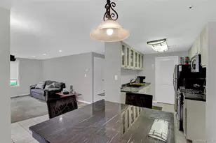 431 Clubhouse Ct, Coram, NY 11727 - Photo 7