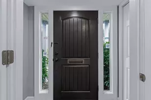 19 Ridge Dr E, Roslyn, NY 11576 - Photo 3