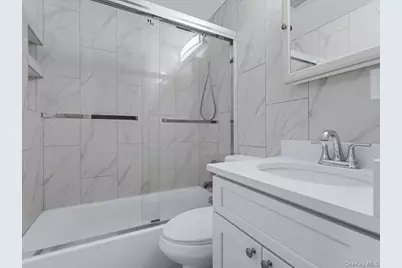 19 Ridge Drive E, Roslyn, NY 11576 - Photo 15