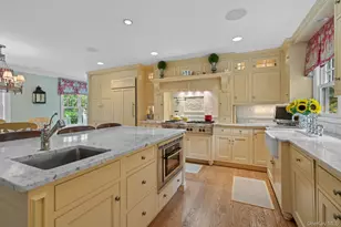 1 Beardsley Ln, Lloyd Harbor, NY 11743 - Photo 13