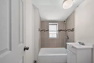 46 Lake Dr, Wyandanch, NY 11798 - Photo 21