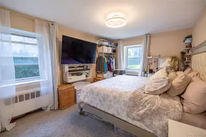 221 Middleneck Road #M-2, Great Neck, NY 11021 - Photo 7