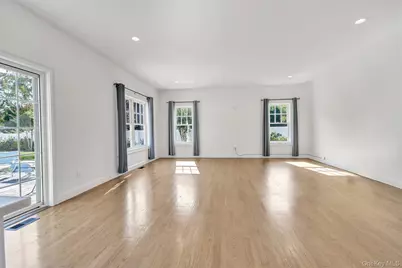 14 Culver Lane, East Moriches, NY 11940 - Photo 9