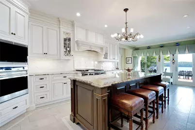 26 Tennis Court Road, Oyster Bay, NY 11771 - Photo 11