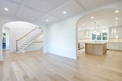 225 Brixton Road, Garden City, NY 11530 - Photo 9