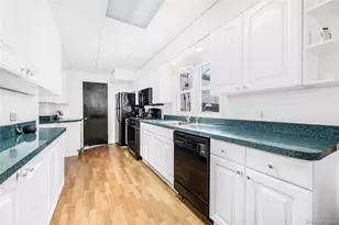 284 Aka 11 Tompkins Ave, Yonkers, NY 10710 - Photo 3