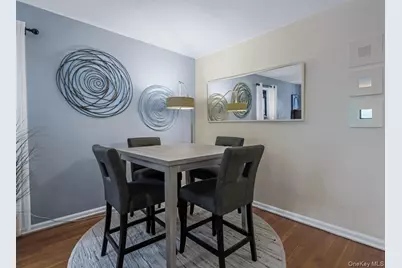 118-66 Metropolitan #5F, Kew Gardens, NY 11415 - Photo 9