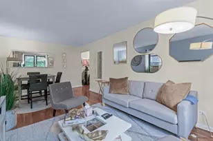 118-66 Metropolitan, Kew Gardens, NY 11415 - Photo 11