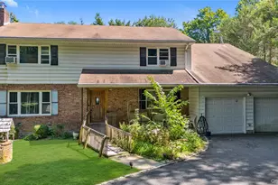 270 Frost Pond Rd, Old Brookville, NY 11545 - Photo 19