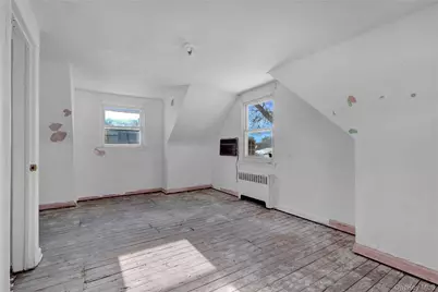 140 Arlington Avenue, Valley Stream, NY 11580 - Photo 17