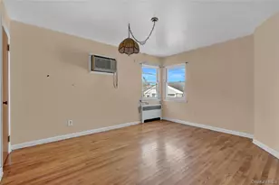 140 Arlington Ave, Valley Stream, NY 11580 - Photo 13