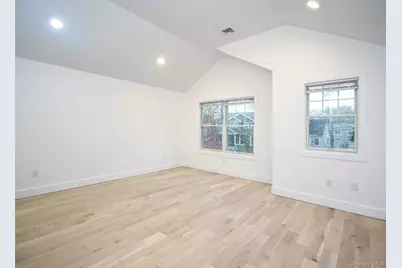 13 Dunes Lane, Port Washington, NY 11050 - Photo 31