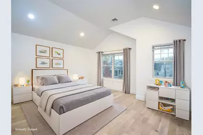 13 Dunes Lane, Port Washington, NY 11050 - Photo 9