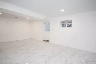 13 Dunes Ln, Port Washington, NY 11050 - Photo 37