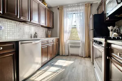 145 Lincoln Avenue #2F, New York, NY 10306 - Photo 17