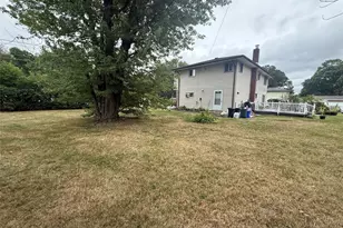 82 Schenectady Ave, West Babylon, NY 11704 - Photo 11