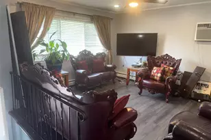 82 Schenectady Ave, West Babylon, NY 11704 - Photo 7