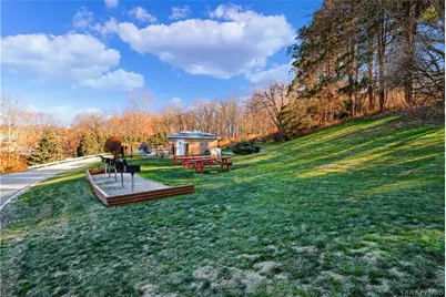 1840 Crompond Road #7B3, Peekskill, NY 10566 - Photo 19