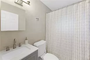 485 Sutton Pl, Greenport, NY 11944 - Photo 5