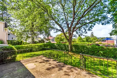 73 Ewart Street, Scarsdale, NY 10583 - Photo 17