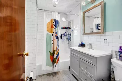 4153 Gunther Avenue, Bronx, NY 10466 - Photo 17