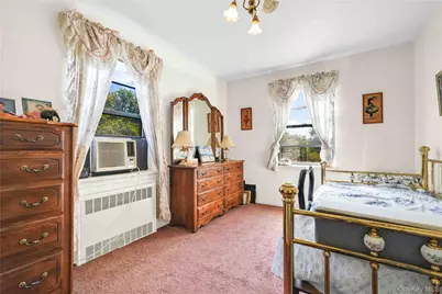 25-18 Union Street #4G, Flushing, NY 11354 - Photo 9