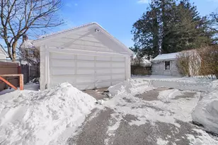 137 Longview Ave, White Plains, NY 10605 - Photo 25